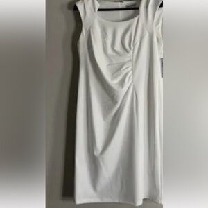 Shelby & Palmer white Ruched  Dress to top of knee